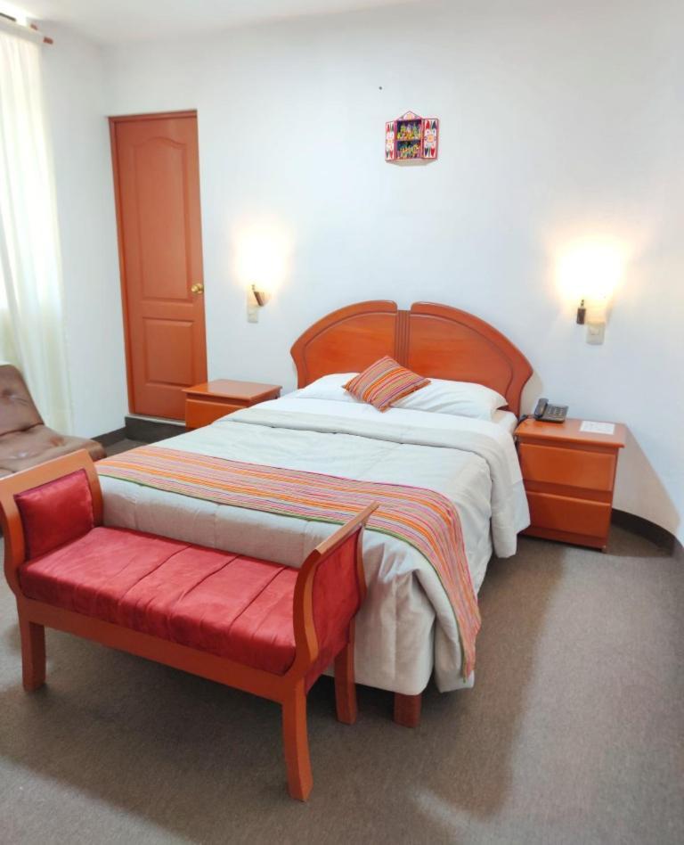 Hotel San Francisco De Paula Ayacucho Buitenkant foto
